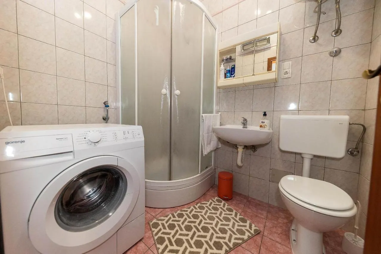 Penthouse Luka Apartment Jadranovo