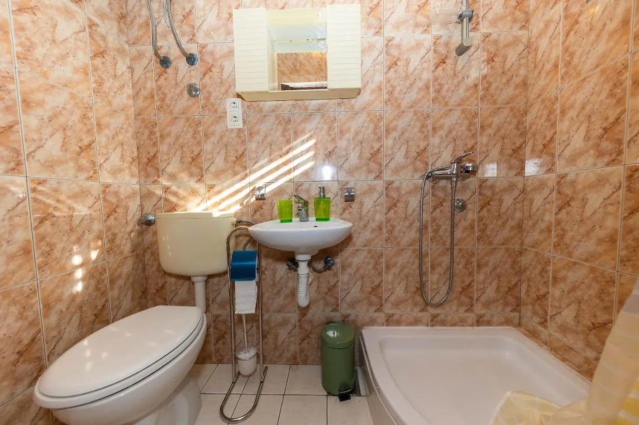 Penthouse Luka Apartment Jadranovo 0*,